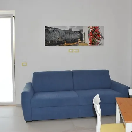 Bluotranto فندق مبيت وإفطار أوترانتو