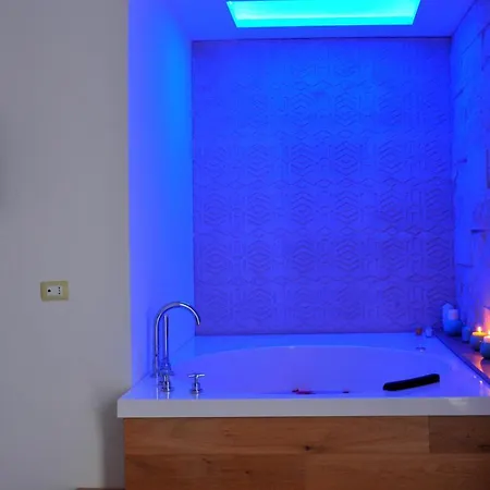 Bluotranto לינה וארוחת בוקר אוטרנטו