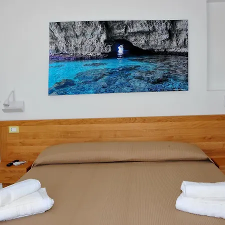 فندق مبيت وإفطار Bluotranto